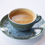 アジュール フォーティーファイブ - ランチコース 19800円 のコーヒー