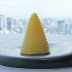 アジュール フォーティーファイブ - ランチコース 19800円 のバター