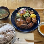 膳部 香蔵 - ハンバーグ唐揚げセット