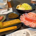 あぐー豚しゃぶしゃぶ専門店 オーシャンBoo！ - 