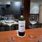 奈良屋町 青 - ◎Pazo senotans  vendimiado on el ano 2021・・イエロー色で、果物の香りもいいスペイン産白ワイン。