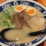 博多らーめん Shin-Shin 博多デイトス店 - 