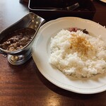 ロイヤルホスト - ビーフジャワカレー