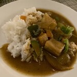 BRITISH AIRWAYS FIRST LOUNGE - 