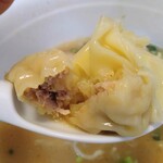 ラーメン茂木 - 雲呑麺大盛に醤蛋トッピングの雲呑