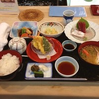 稚加榮 本店 - ぷち贅沢、和定食1300円也！