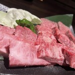 Sumibiyakiniku Tomomaru - 