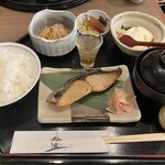 鈴波 エスカ店 - 