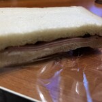 sandwich96&96CAFE - ハムキュウリサンド230円