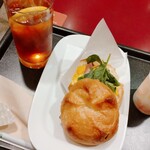 カフェ・ベローチェ - モーニングＢ　全景