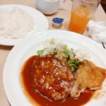 ガスト - デミハンバーグ、和風おろしチキンステーキ　全景