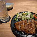 小料理ダイニング KUREBAR  - トンテキ