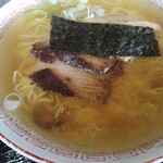 満州ニラら～めんの店 さかえや - うま塩そば（アップ）