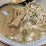 ラーメン海鳴 - ラーメン