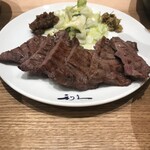 牛たん炭焼き 利久 - 