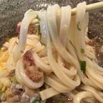 踊るうどん - 麺もしっかりコシが有ります♪