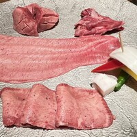 北新地 肉料理 名門 - 