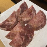 Yakiniku Kingu - 