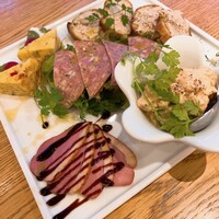 ウォルプタス 東京駅グランルーフ店 - 