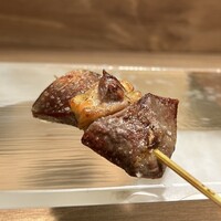 ひきざんたしざん - （串）大分　軍鶏の砂肝　間に手羽先の皮