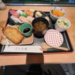 Satomi Sushi - 寿司ランチ