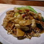 喜臨軒 - ランチの13目あんかけ焼そば