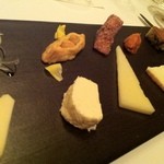 レストラン サンパウ - コントラストチーズ