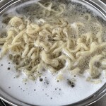 中華そば処 琴平荘 - 『つけ麺(5人前)』の麺茹で