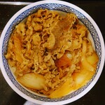 Yoshinoya - 令和5年8月
                      牛丼並盛つゆだく 税込448円