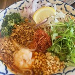 MEKONG - トムヤム麺