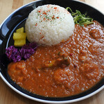 Ygeia - 自家製チキンとトマトのカレー990円