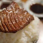 炭火焼肉ホルモンさわいし - 