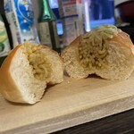 小麦の根 ピーターパン - 旨塩焼きそばコッペ 断面