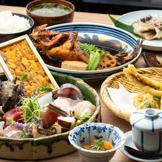 ごはんや 飯すけ_1