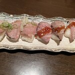 国産牛タン食べ放題と卓上無限レモンサワー 名物家 - 牛タン寿司