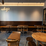ADAGIO CAFE - コンセントも利用可