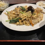 天外天刀削麺 - ムースーロー定食