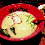 Ramen Zundo Uya - ずんどう屋と言えばやはり"元味"が基本でしょう。