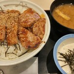 松屋 - 味噌漬けトンテキ丼(大盛・とろろ)
