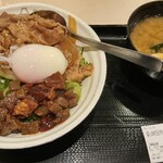松屋 - ぼっかけ玉子コンボ牛めし