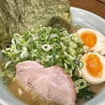 横浜家系らーめん 五十三家 - 料理写真: