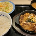 松屋 - "お肉大盛"牛とじ定食