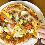 Gapao and seasonal vegetable pizza