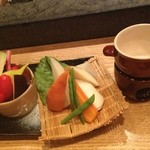 魚牛 - バーニャカウダ