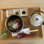 Momiji Chaya - マグロのおひつご飯