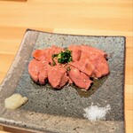 Kushiyaki To Kokoroiki Gen - 低温調理レバ刺し