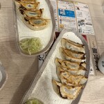 ゴールデン餃子 - 