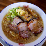 麺屋 一八 - 病みつき中華そば　680円