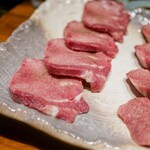 炭火焼肉ホルモンさわいし - 