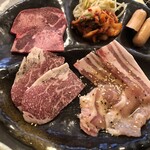 川崎名物 炭火焼肉 食道園 - 